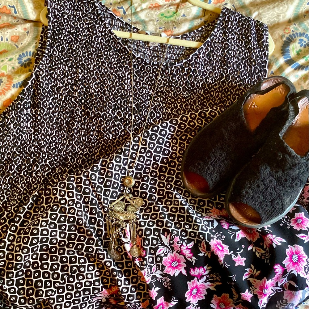 Pretty and light summer dress, 3x